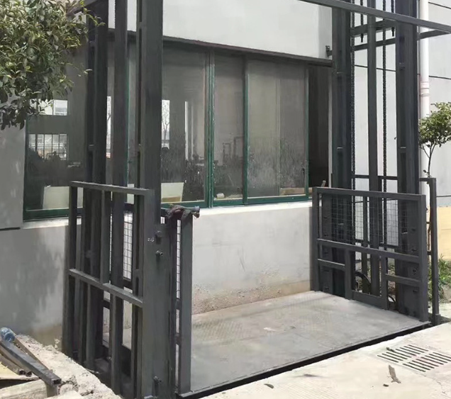 咸阳导轨式施工升降机助力民生工程提速增效